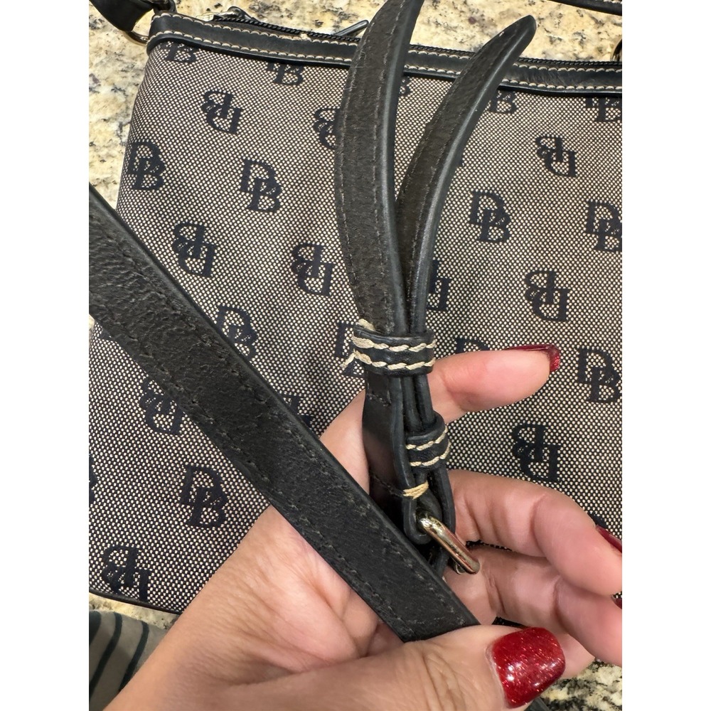 Dooney Bourke Messenger Crossbody Shoulder‎ Bag Logo Canvas Leather - Picture 4 of 7